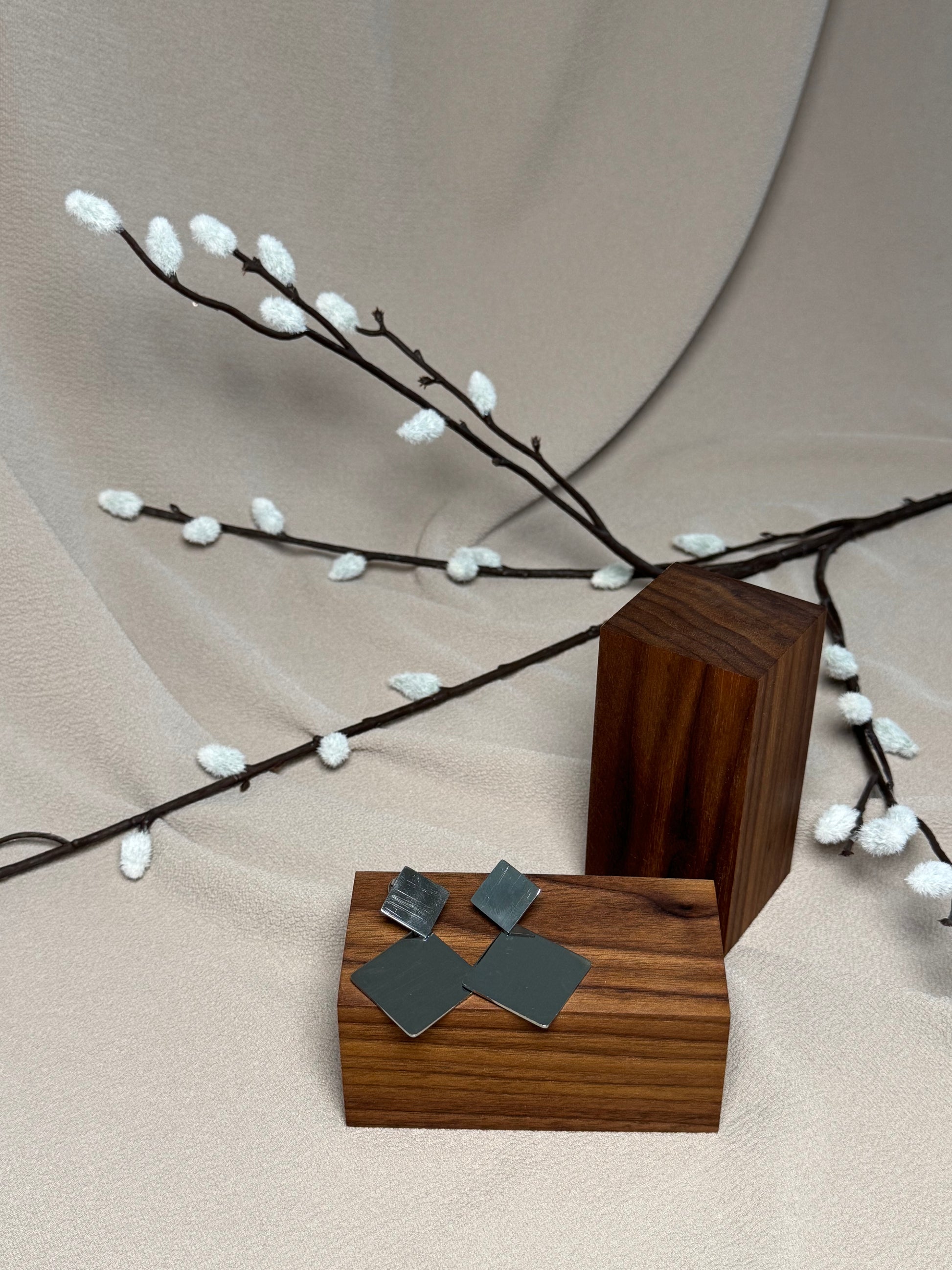 Boucles d’oreilles pavées