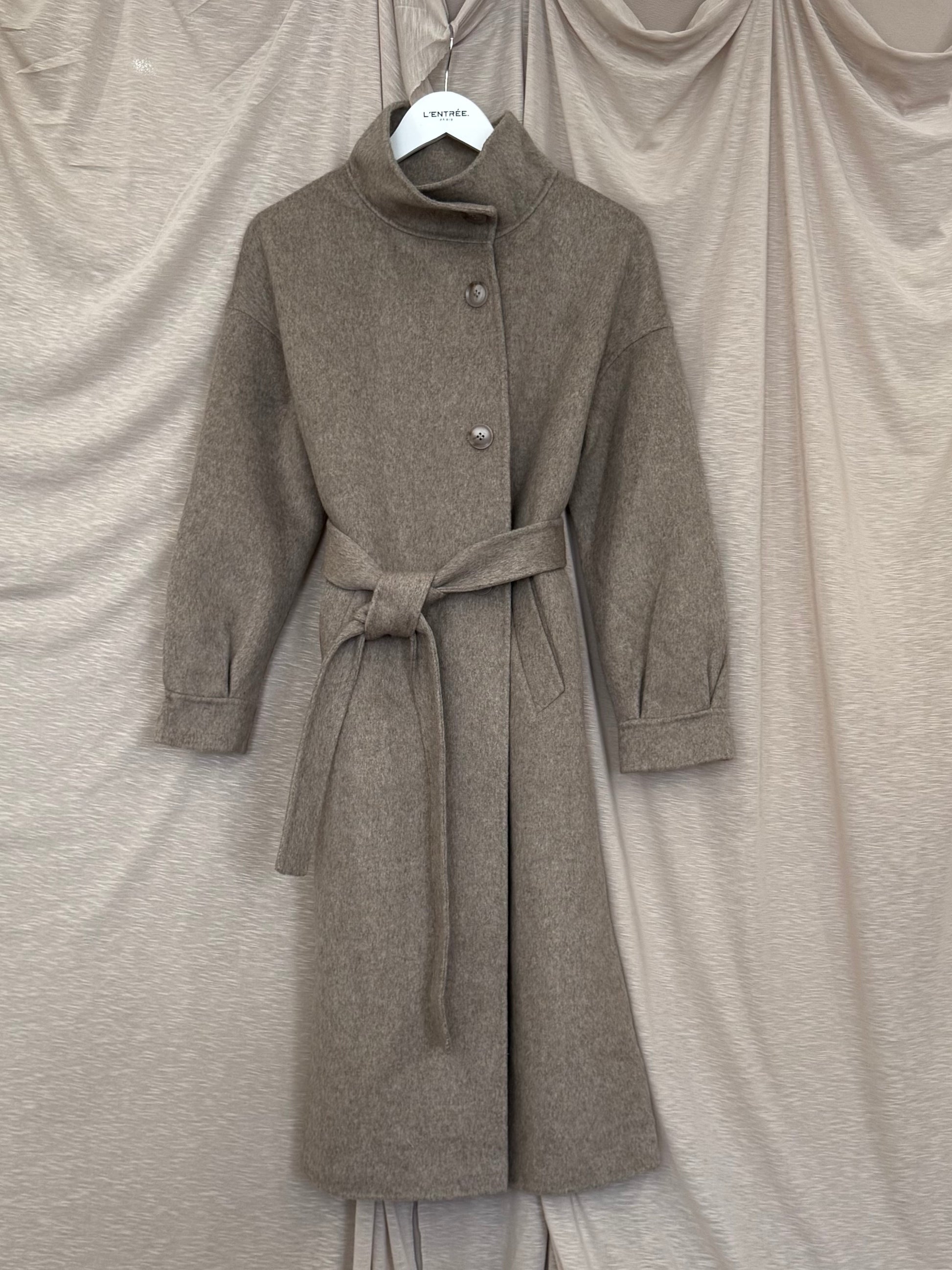 Manteau enveloppant couleur sable