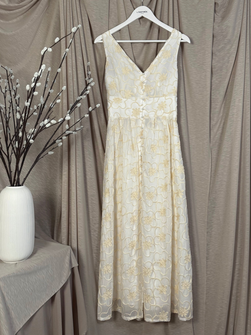 Robe en brodé fleurs