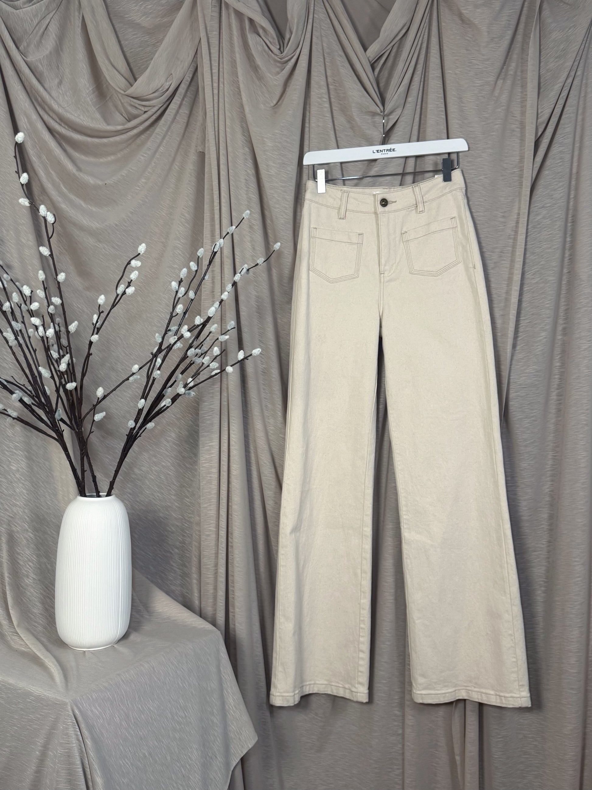 Jean évasé en denim écru