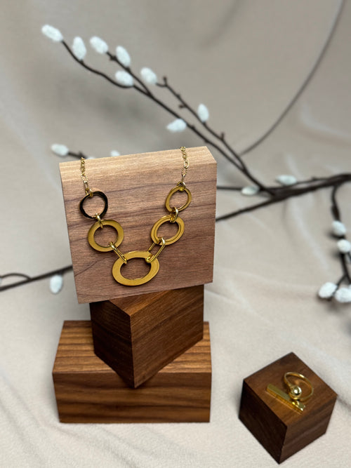 Bague clou moderne