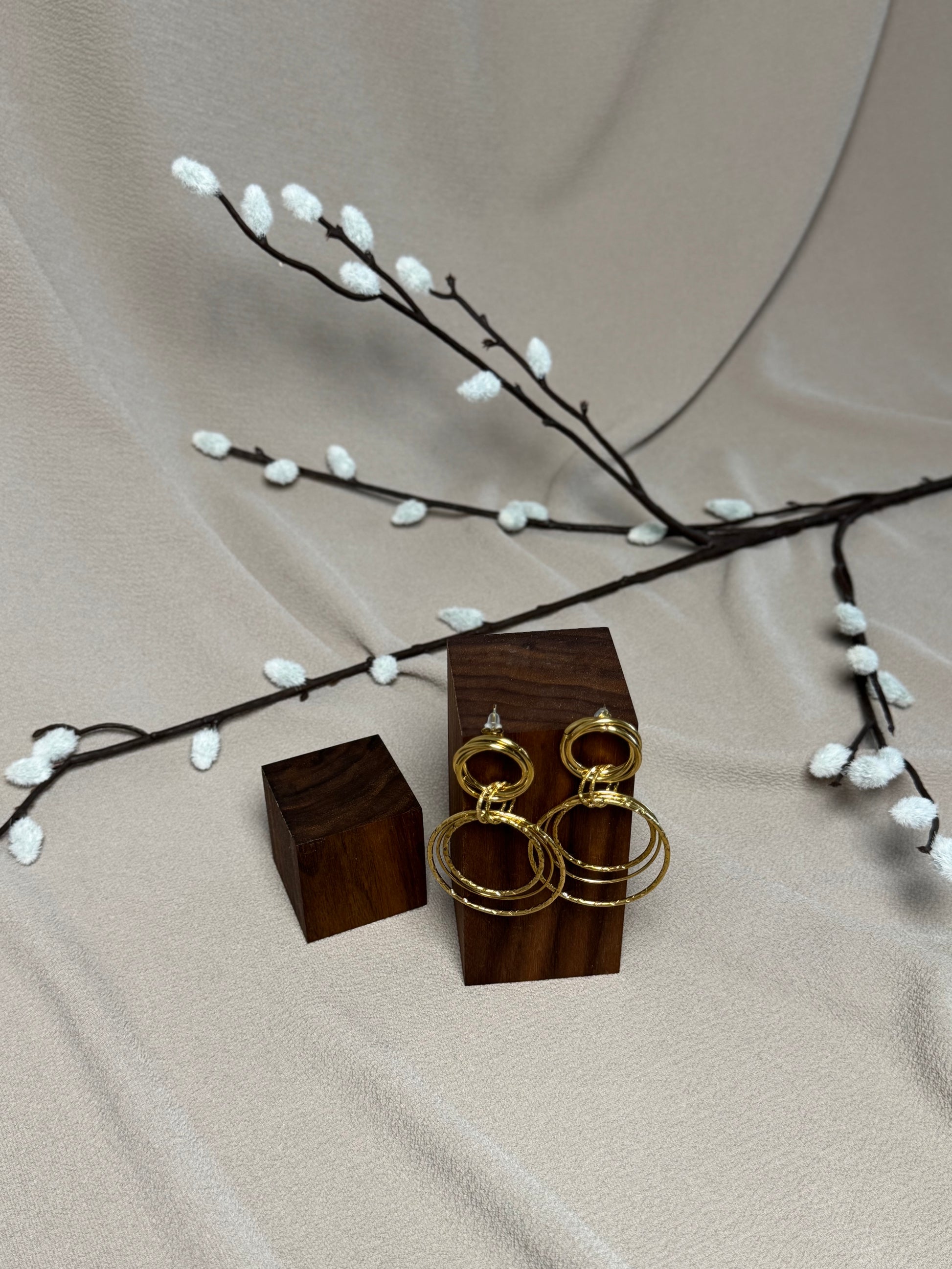 Boucles d’oreilles juste des cercles