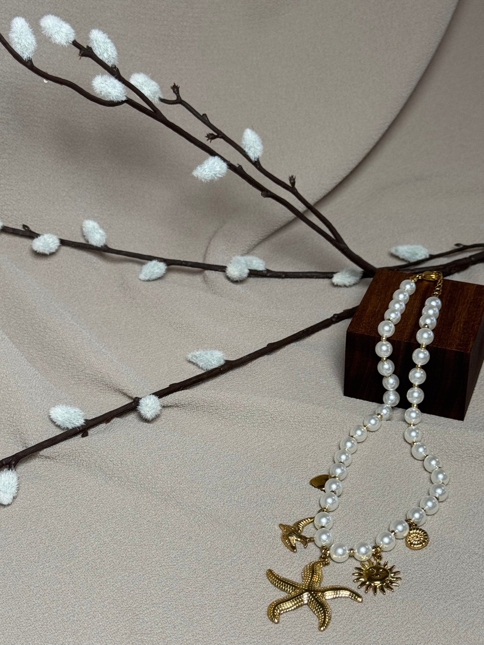 Collier le monde sous-marin avec des perles